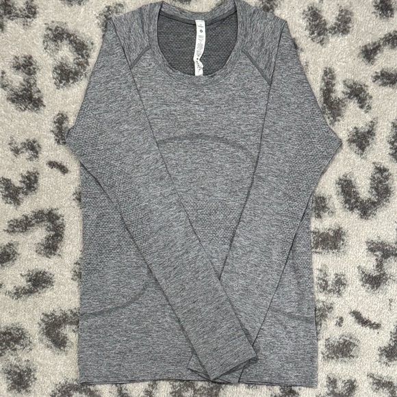 Lululemon Swiftly Tech Long-Sleeve Shirt in gray (Hip Length) - Picture 1 of 3